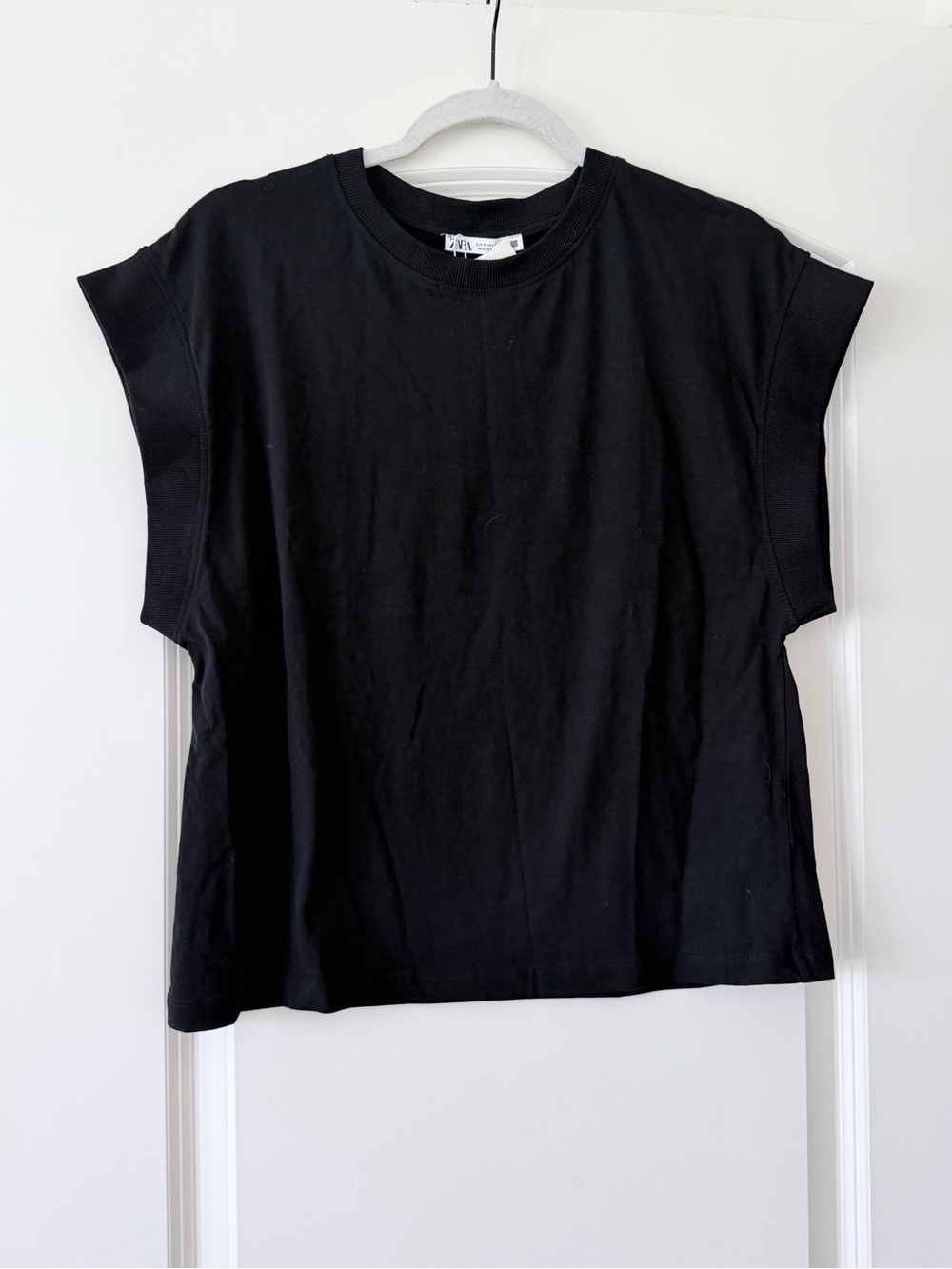 NWT Zara Black Boxy Crewneck Short Sleeve Top